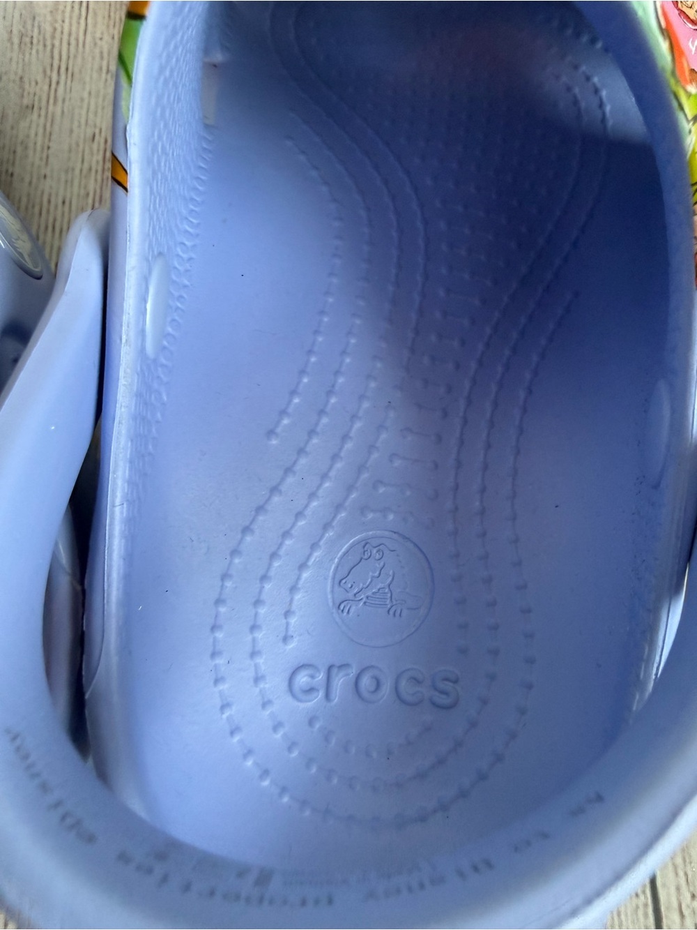 DISNEY Parks Crocs 100 Years of Music & Wonder Purple Clogs Shoes 7 - Picture 6 of 7